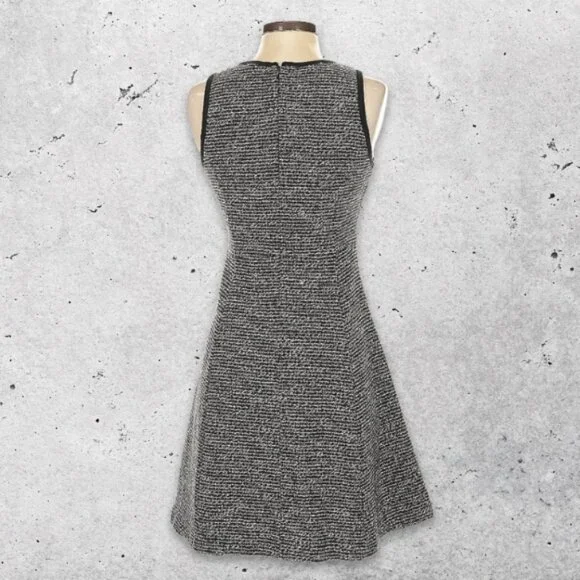 J.Crew Dress Tweed Fabric Sleeveless Design Flared Skirt A-Line Black/White W 4 - Picture 2 of 10